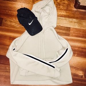 Green Athletic Crop Top Hoodie